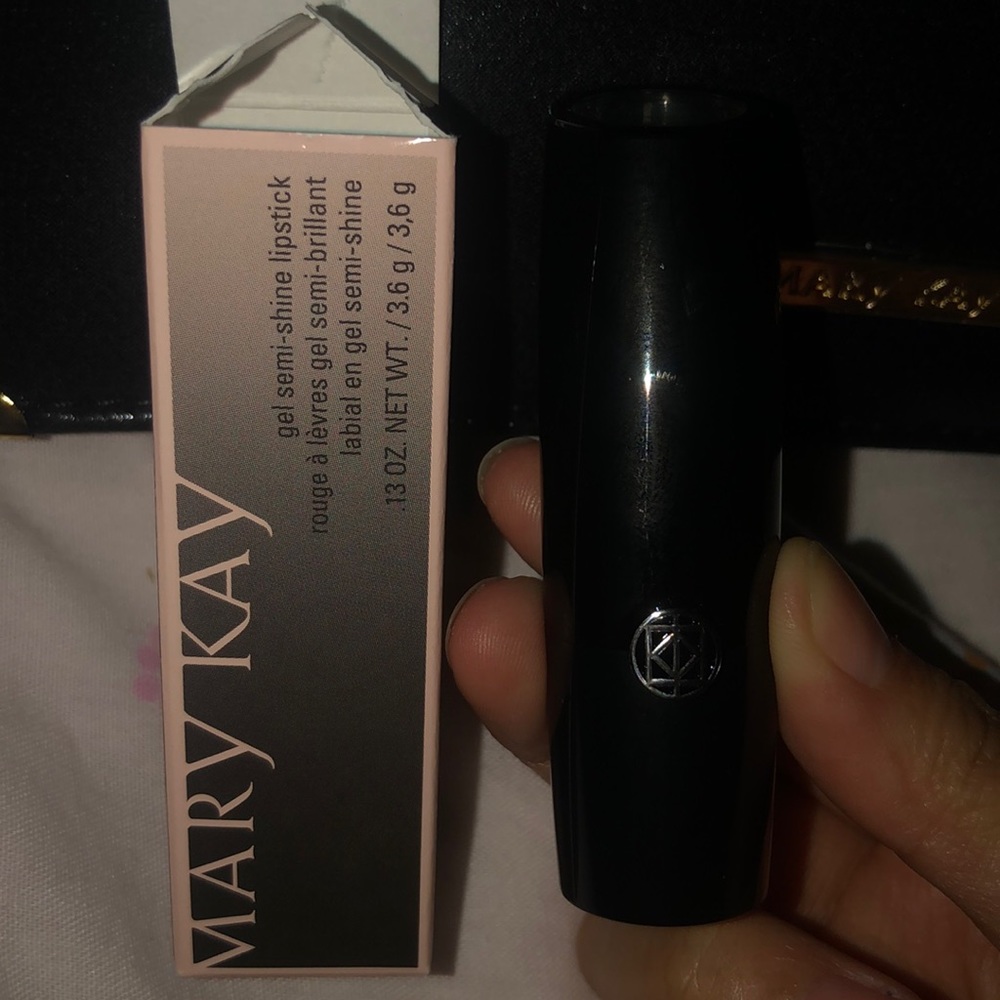 New Mary Kay Lipstick